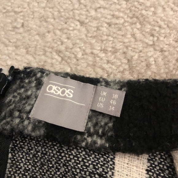 Wool plaid skirt from Asos - Picture 3 of 4